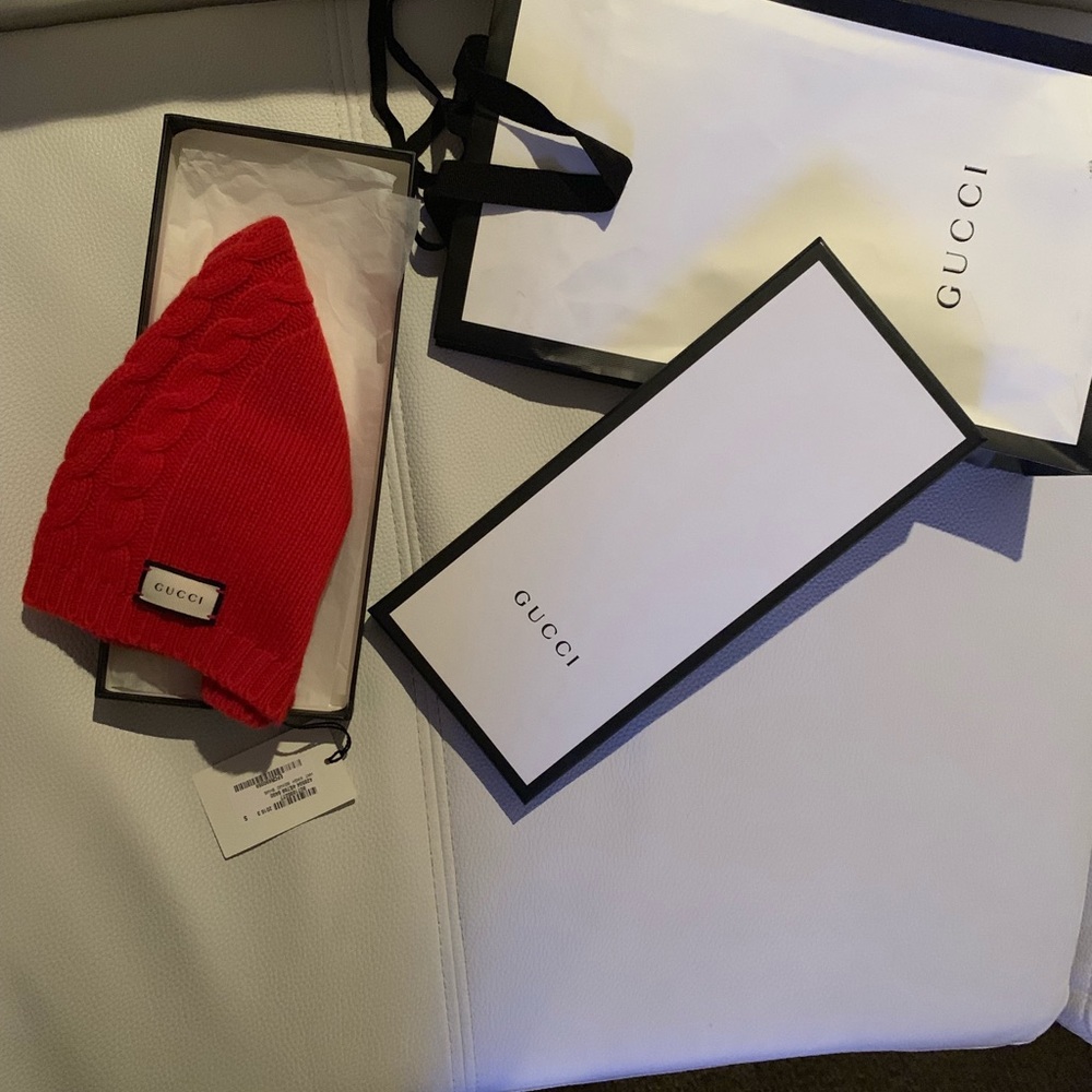 Gucci hat